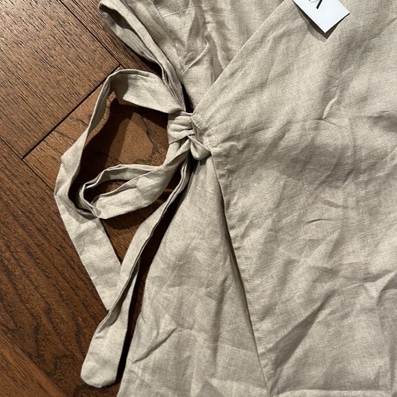 Fawn Linen Wrap dress - Picture 3 of 3